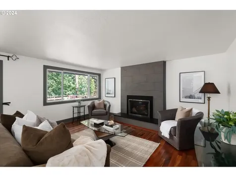 1321 Paige Avenue Eugene OR 97405