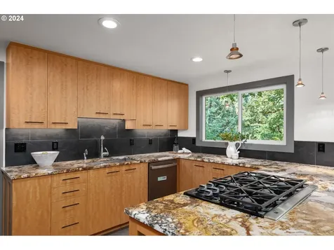 1321 Paige Avenue Eugene OR 97405