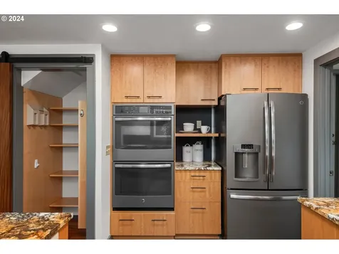 1321 Paige Avenue Eugene OR 97405