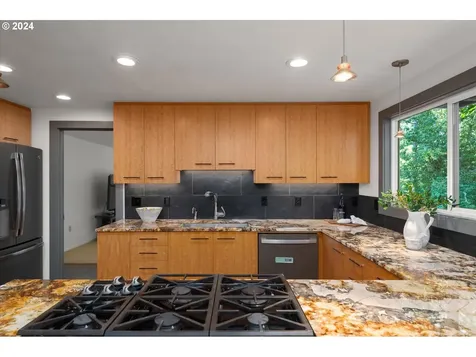 1321 Paige Avenue Eugene OR 97405