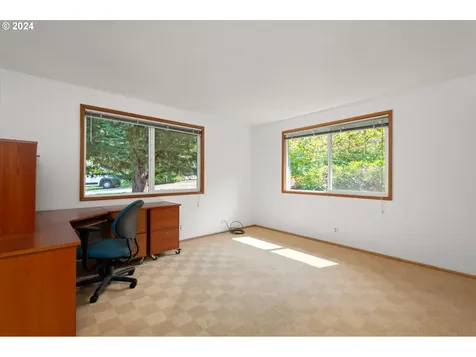 1321 Paige Avenue Eugene OR 97405