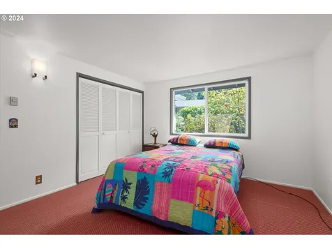 1321 Paige Avenue Eugene OR 97405