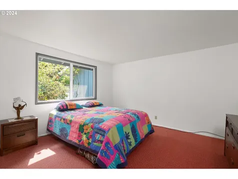 1321 Paige Avenue Eugene OR 97405