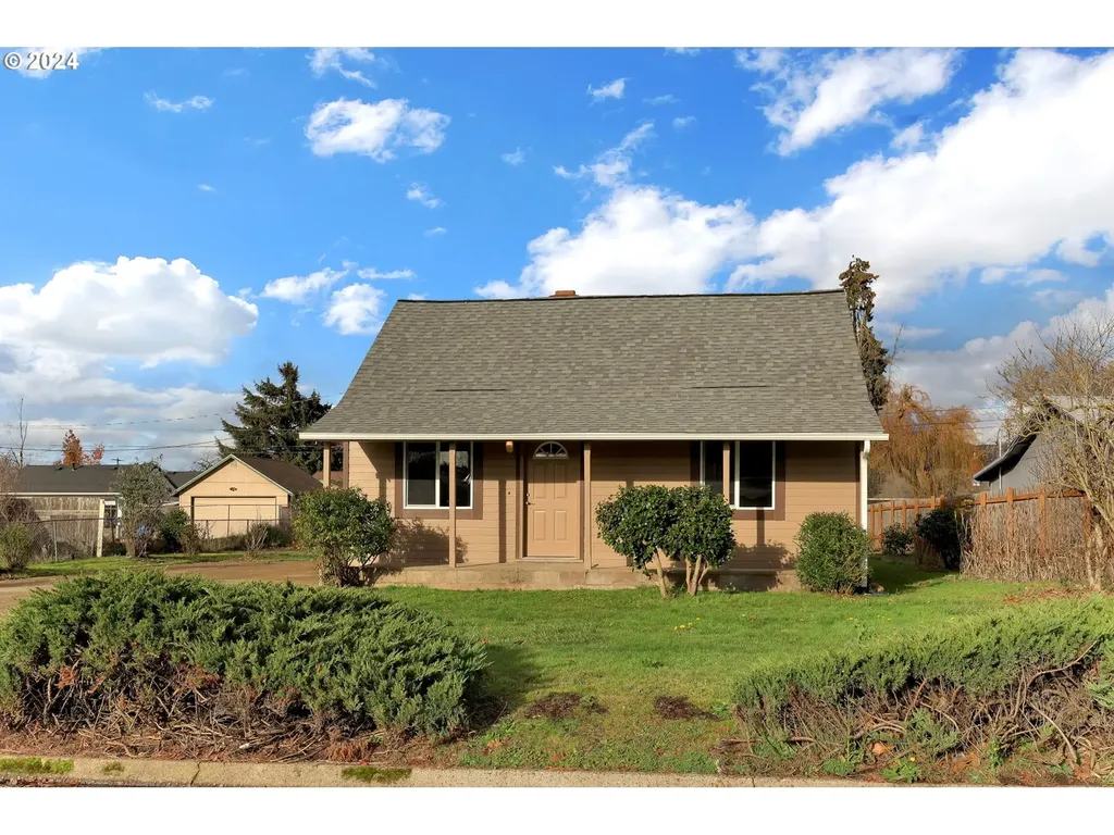 1248 M Street Springfield OR 97477