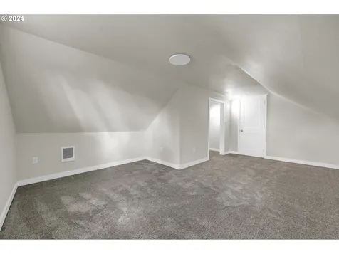 1248 M Street Springfield OR 97477
