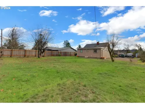 1248 M Street Springfield OR 97477