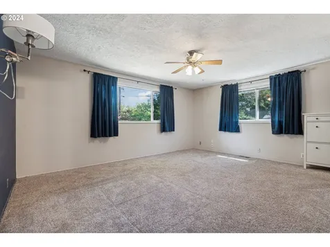 12455 SW Fairfield Place Beaverton OR 97005