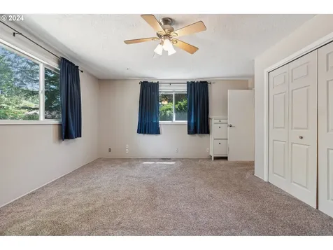 12455 SW Fairfield Place Beaverton OR 97005