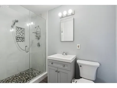 12455 SW Fairfield Place Beaverton OR 97005