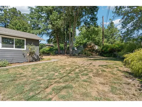 12455 SW Fairfield Place Beaverton OR 97005