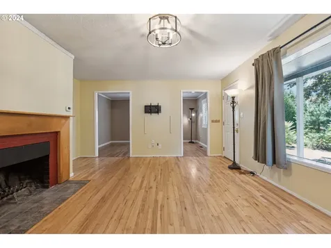 12455 SW Fairfield Place Beaverton OR 97005
