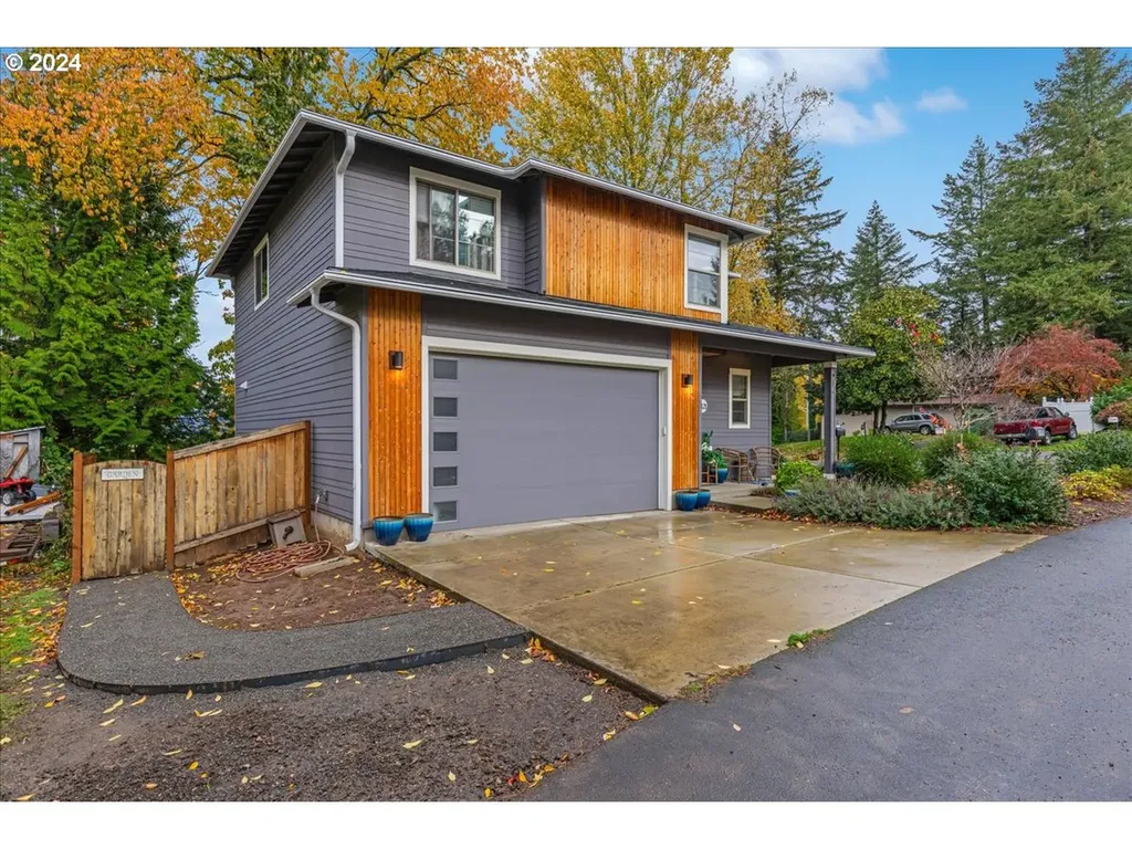 1121 NE 239th Place Wood Village OR 97060
