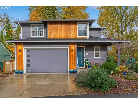 1121 NE 239th Place Wood Village OR 97060
