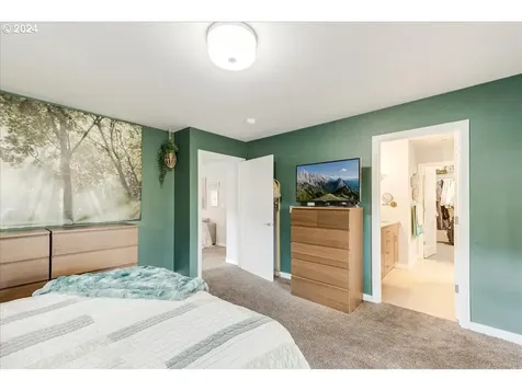 1121 NE 239th Place Wood Village OR 97060