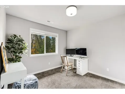 1121 NE 239th Place Wood Village OR 97060