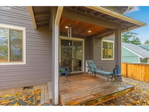 1121 NE 239th Place Wood Village OR 97060