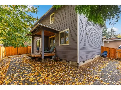1121 NE 239th Place Wood Village OR 97060
