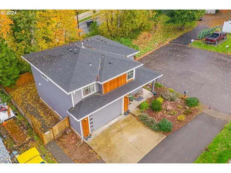 1121 NE 239th Place Wood Village OR 97060