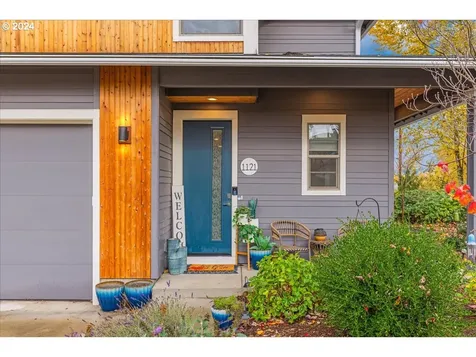 1121 NE 239th Place Wood Village OR 97060