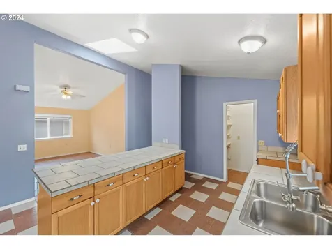 937 Stillwater Drive Coos Bay OR 97420