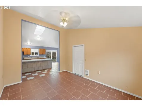 937 Stillwater Drive Coos Bay OR 97420