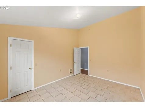 937 Stillwater Drive Coos Bay OR 97420