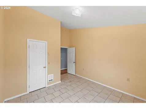 937 Stillwater Drive Coos Bay OR 97420