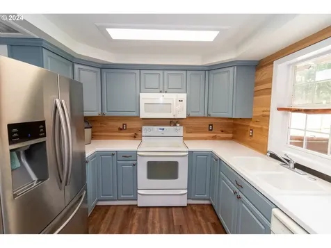 4780 Treewood Drive Florence OR 97439