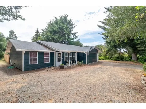 4780 Treewood Drive Florence OR 97439