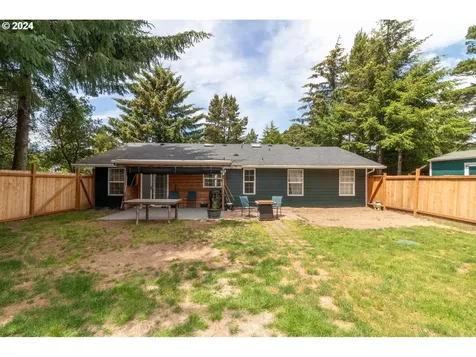 4780 Treewood Drive Florence OR 97439