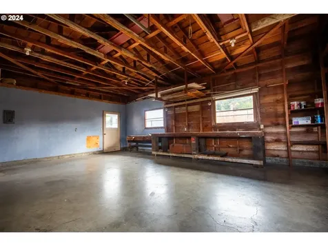 746 W Luellen Drive Roseburg OR 97471