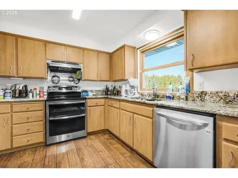 4419 Gladys Street NE Salem OR 97305