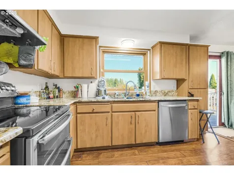 4419 Gladys Street NE Salem OR 97305