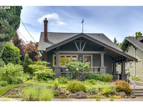 5414 Se Sherman Street Portland OR 97215