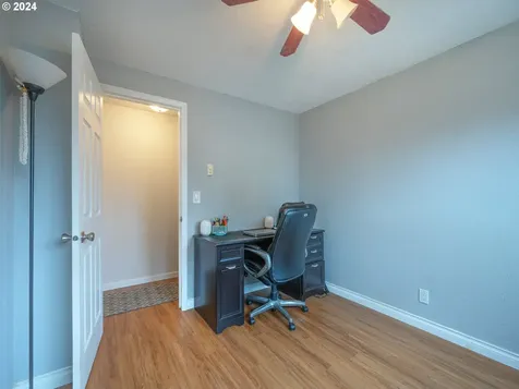 4785 Burnett Avenue Eugene OR 97402