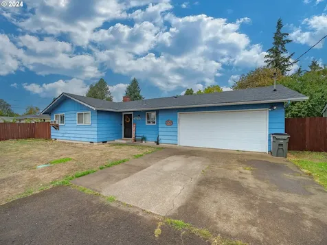 4785 Burnett Avenue Eugene OR 97402