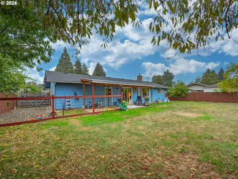 4785 Burnett Avenue Eugene OR 97402