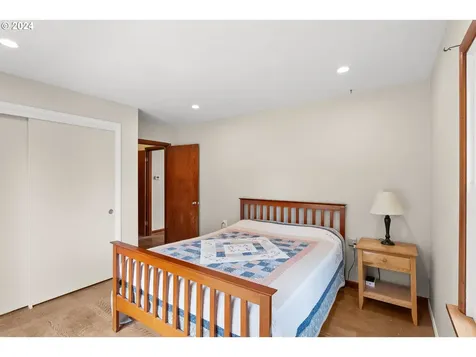 770 Ne 4th Avenue Hillsboro OR 97124
