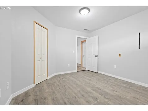 1747 NW Meadows Drive Mcminnville OR 97128
