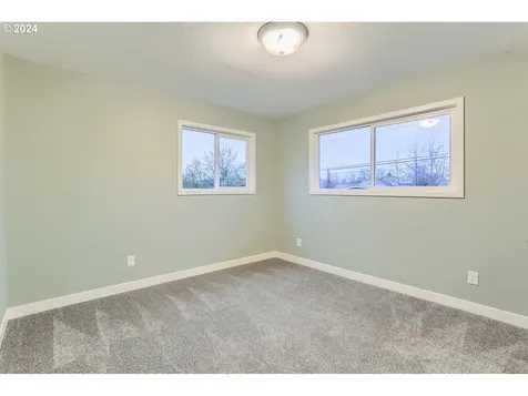830 NE 18th Street Mcminnville OR 97128
