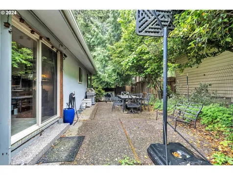 710 Timberline Drive Lake Oswego OR 97034