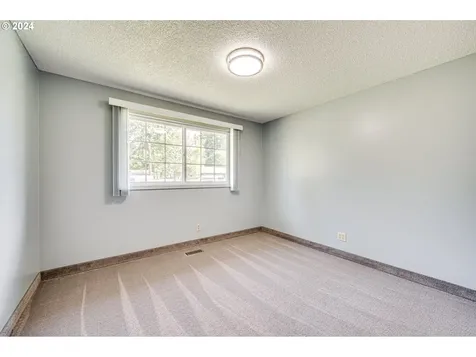 11009 Ne 46th Street Vancouver WA 98682