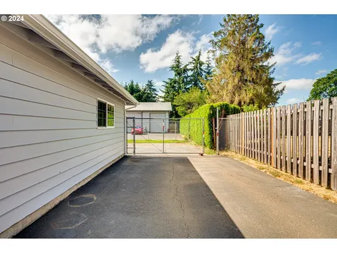 11009 Ne 46th Street Vancouver WA 98682