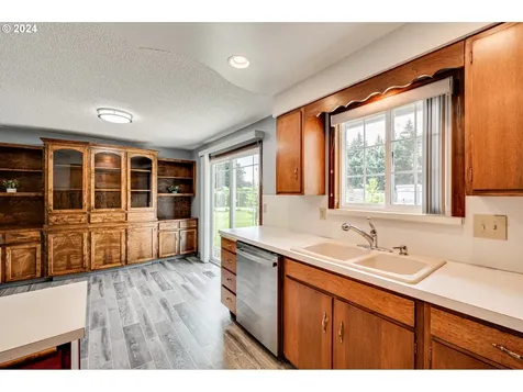 11009 Ne 46th Street Vancouver WA 98682