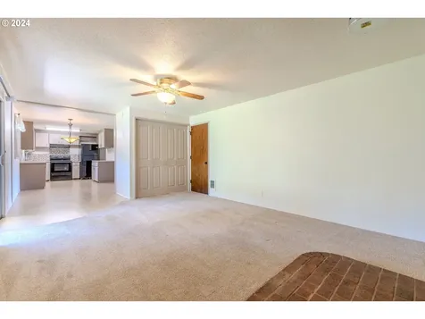 21120 Se Yamhill Street Gresham OR 97030