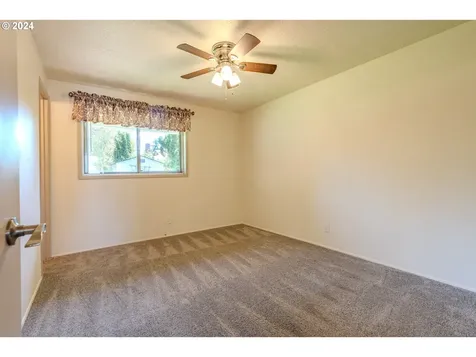 21120 Se Yamhill Street Gresham OR 97030