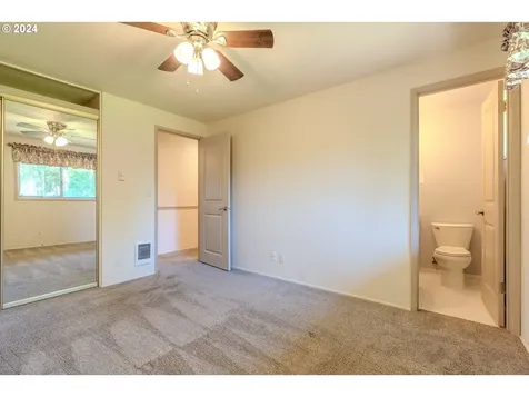 21120 Se Yamhill Street Gresham OR 97030