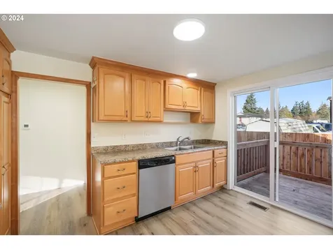 17915 SE Pine Street Portland OR 97233
