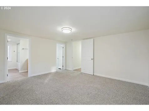 17915 SE Pine Street Portland OR 97233