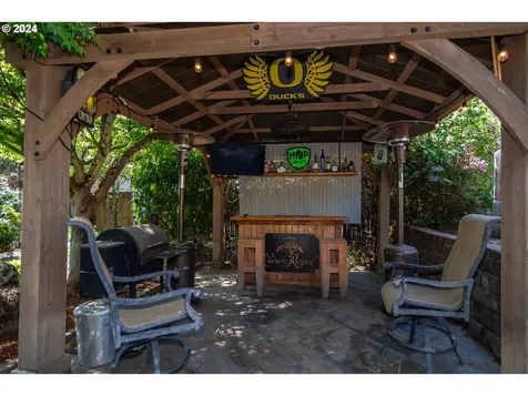 1737 Garnet Avenue Sutherlin OR 97479